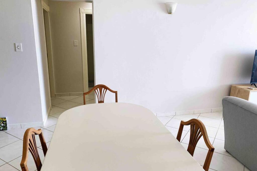On The Beach No 04 Apartment Swakopmund Bagian luar foto